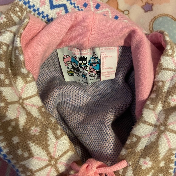 hello kitty x forever 21 collab pj set - Picture 3 of 3